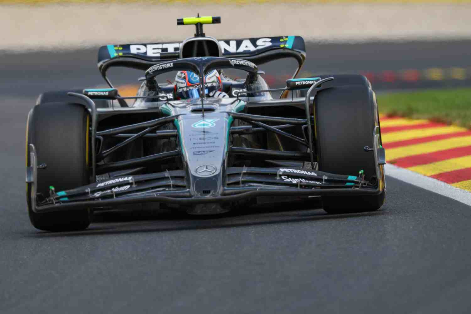 F1, Mercedes em Spa: Russell fez o possível Antonelli ‘patinou’…