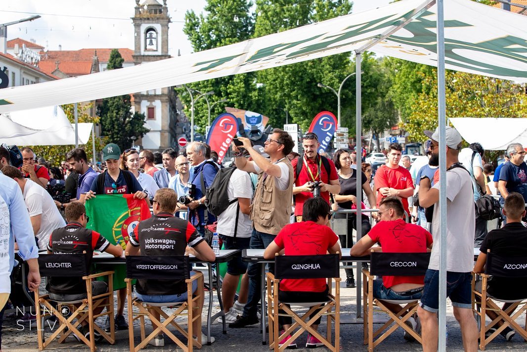 Vila Real: Sessão de autógrafos com os pilotos amanhã
