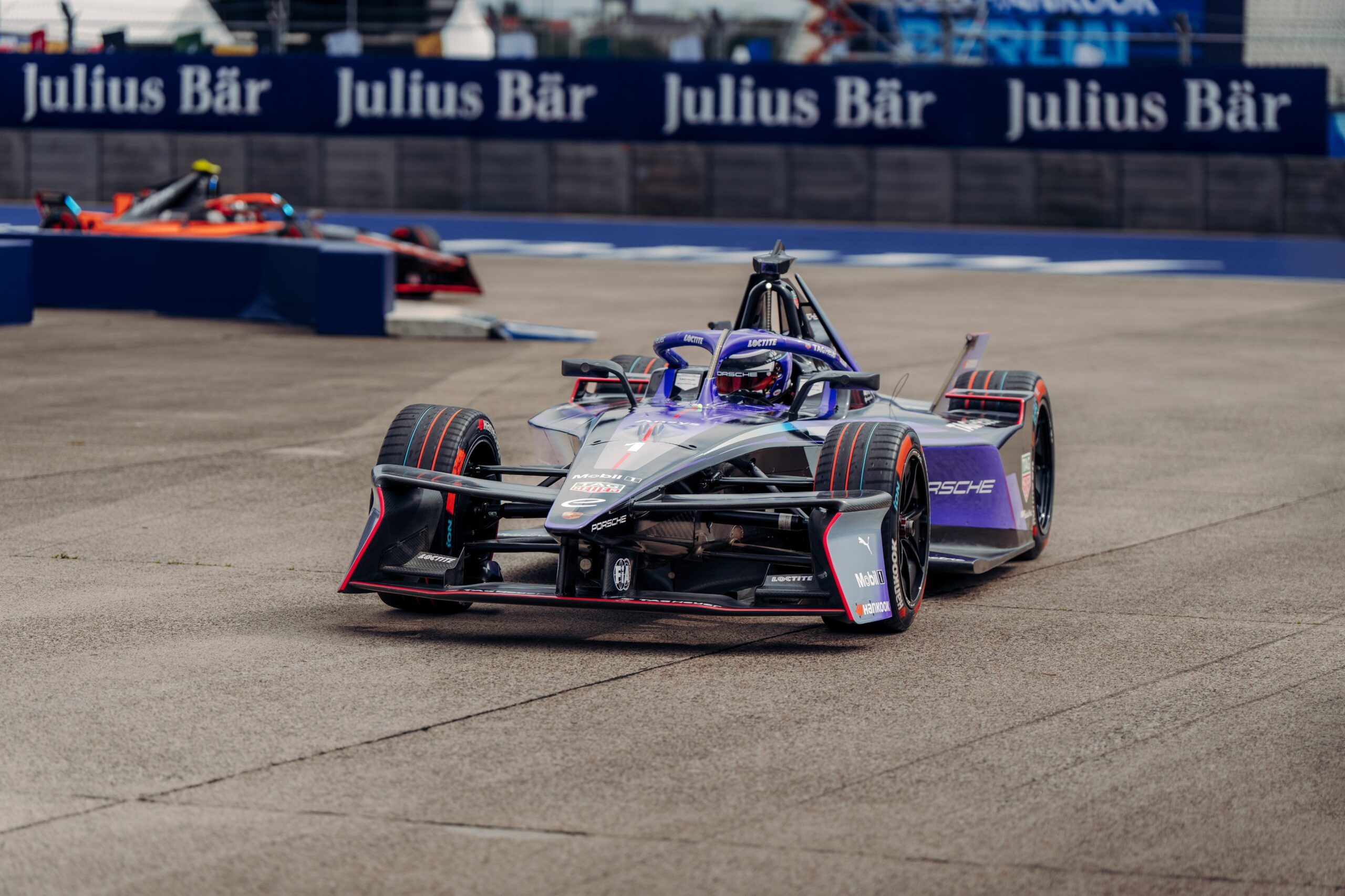 Fórmula E: Pascal Wehrlein faz a pole, Félix da Costa larga de terceiro