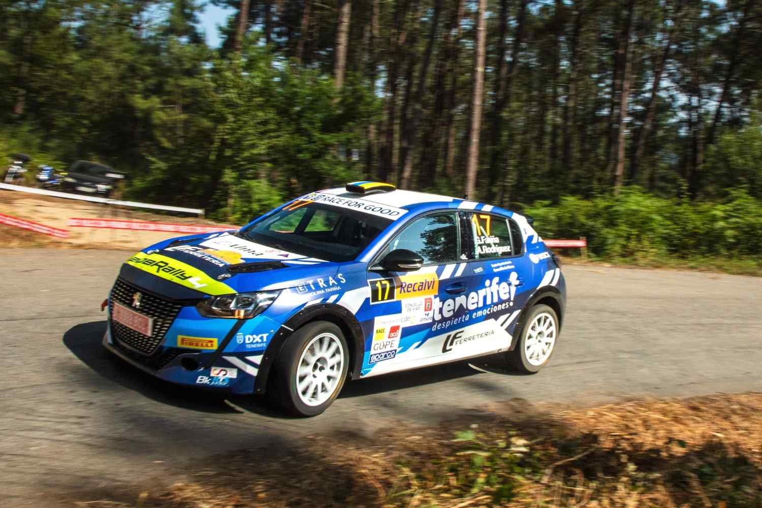 Peugeot Rally Cup Ibérica: grande luta e triunfo espanhol
