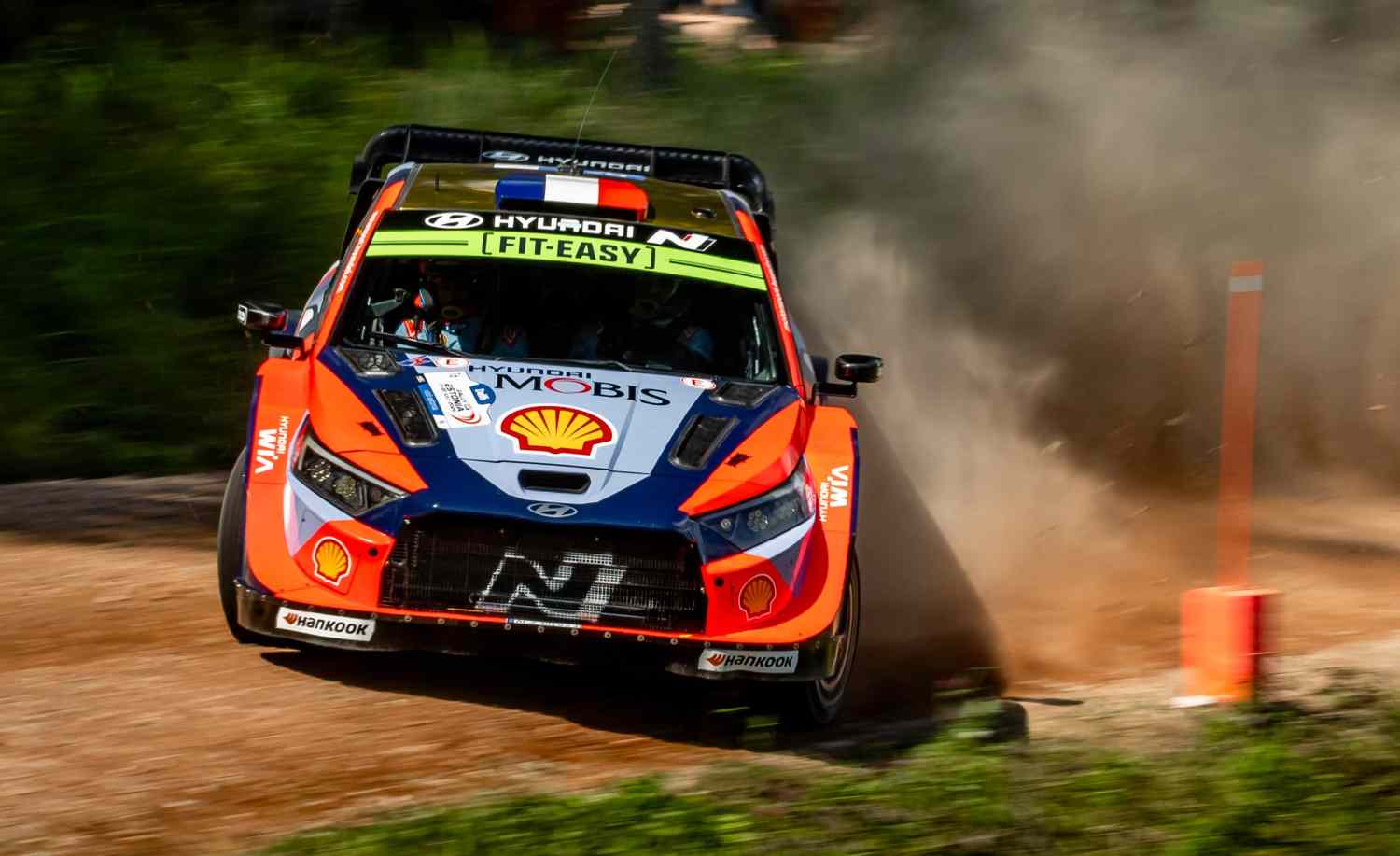 WRC, Rali da Estónia, PEC6: Solberg ganha margem, dois Hyundai no pódio