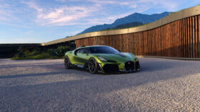 Bugatti Brouillard estreia Solitaire thumbnail