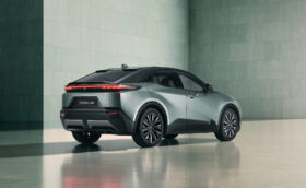 Toyota prepara produção de elétricos na Europa thumbnail