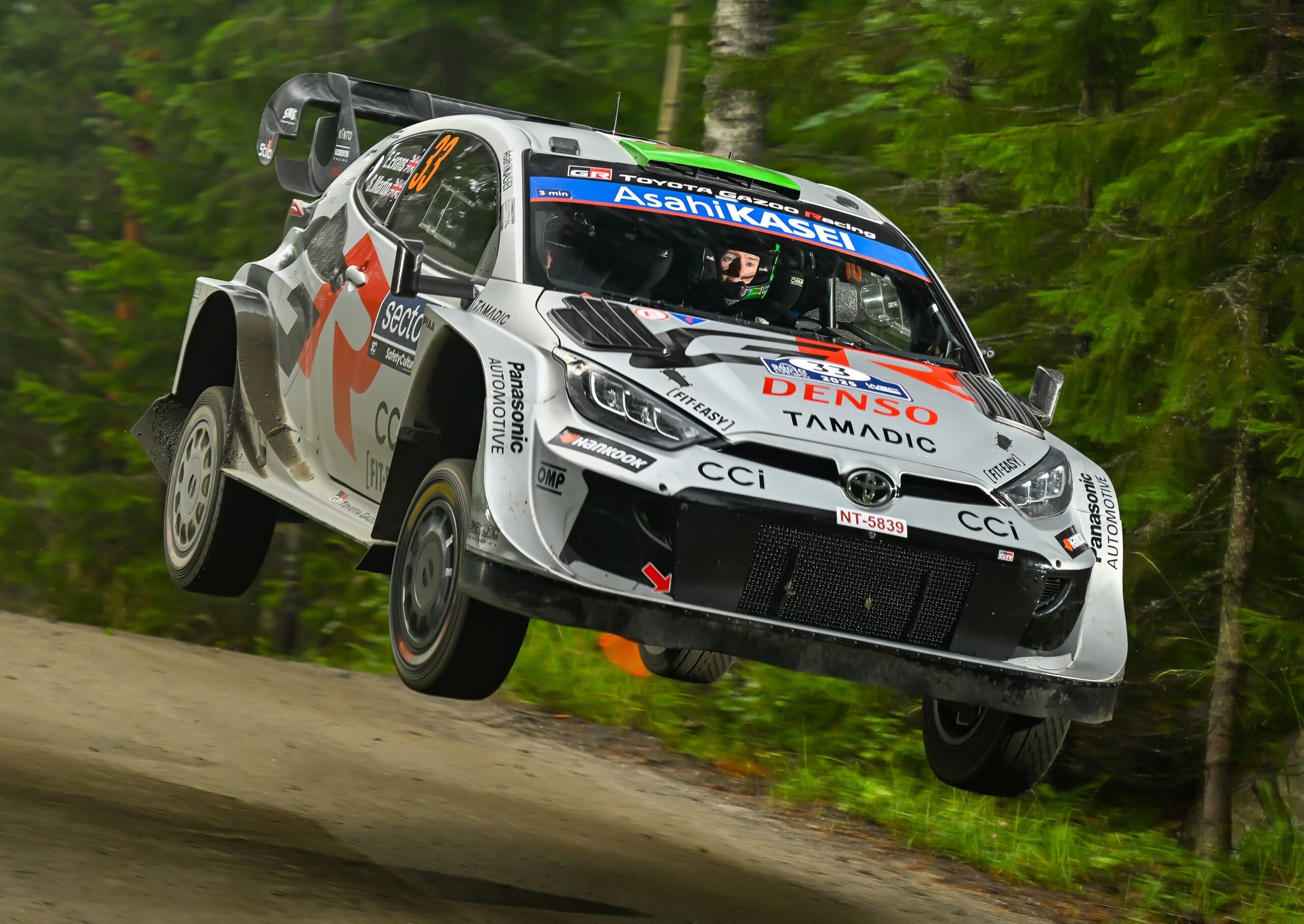 WRC, Rali da Finlândia/PEC19: Elfyn Evans aproxima-se do pódio, Rovanperä a um passo do triunfo