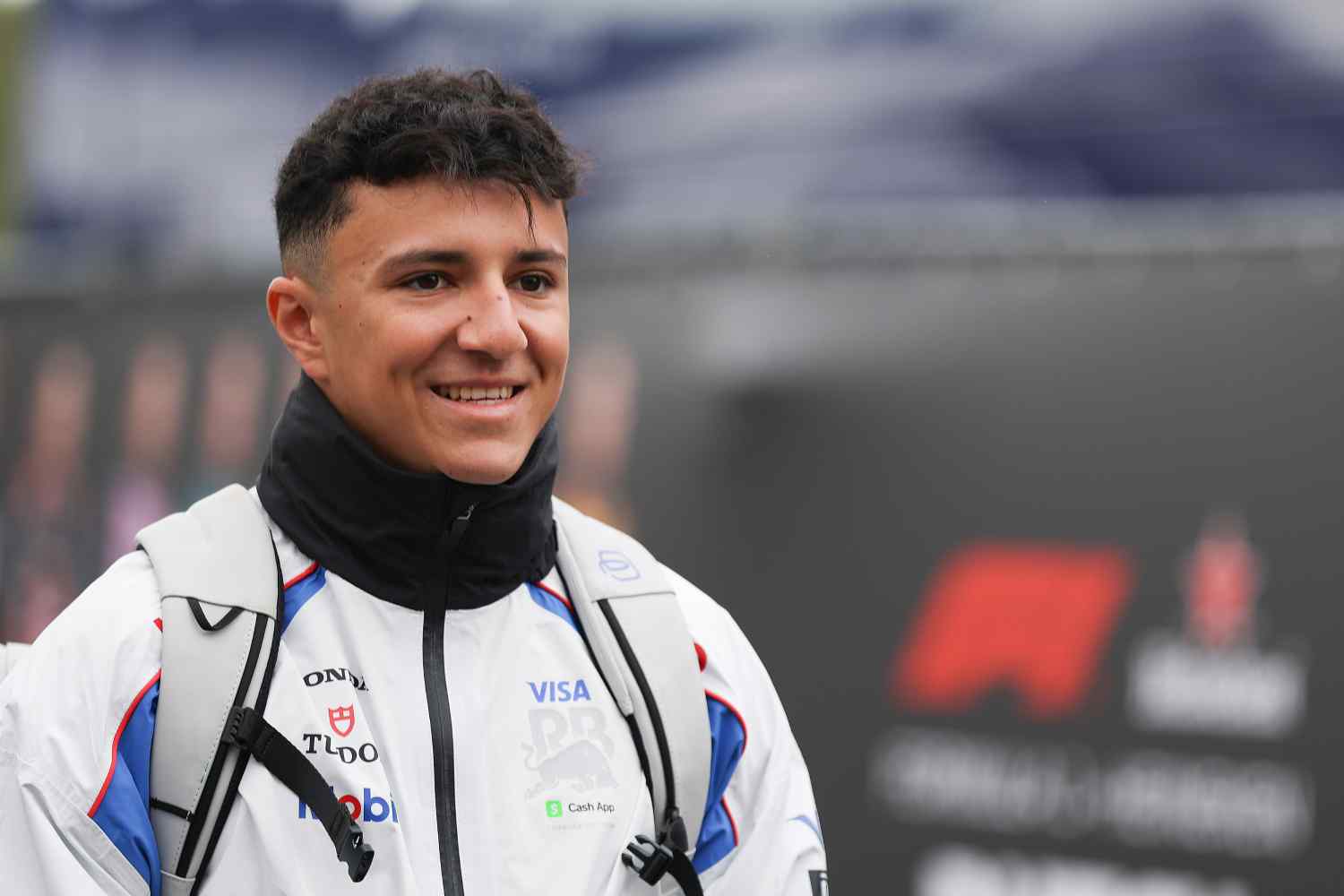F1, Isack Hadjar: “Não jogo pelo seguro, estou aqui para aprender”