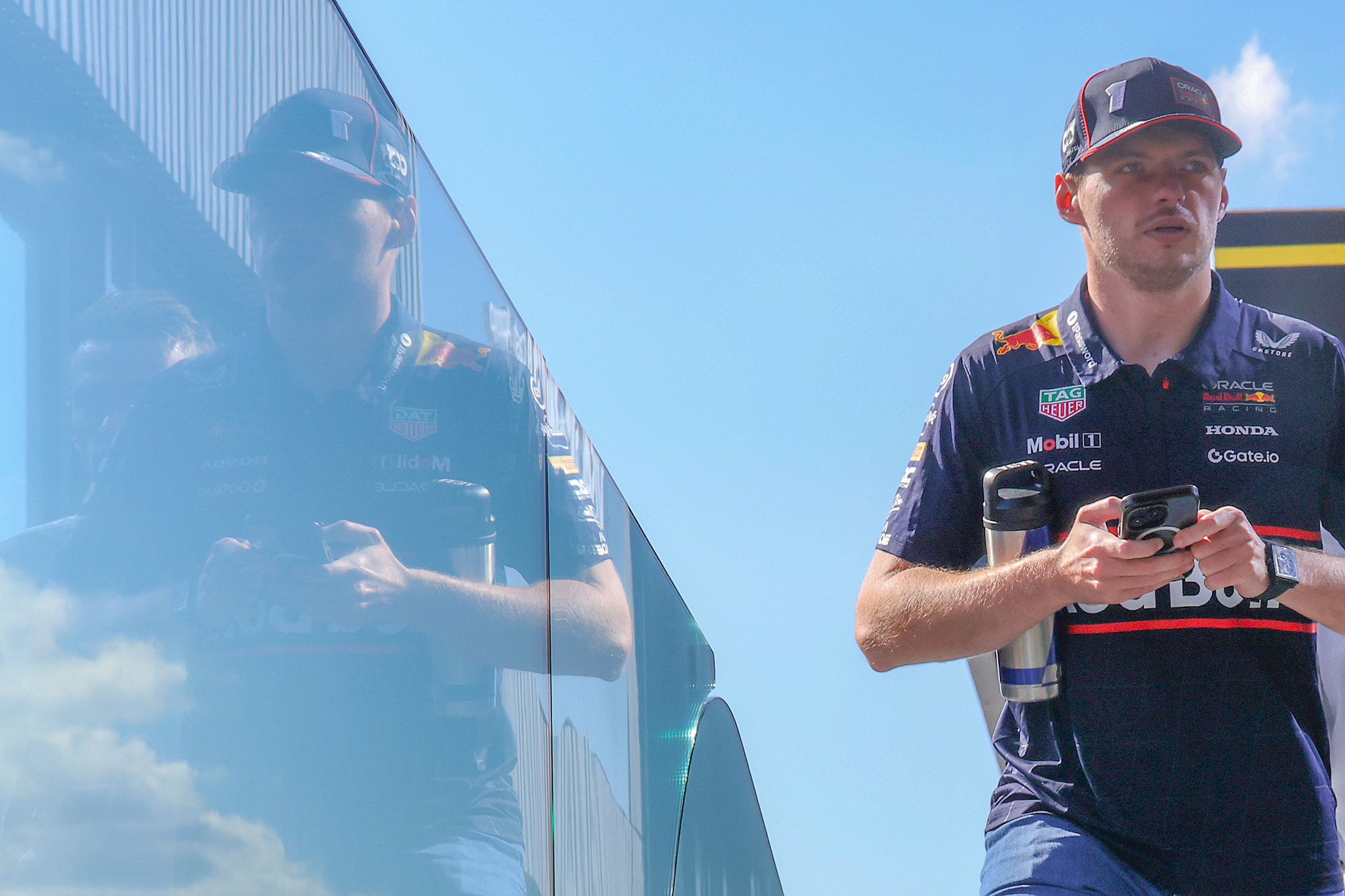 GP da Hungria: Max Verstappen recebe advertência pelo incidente da toalha