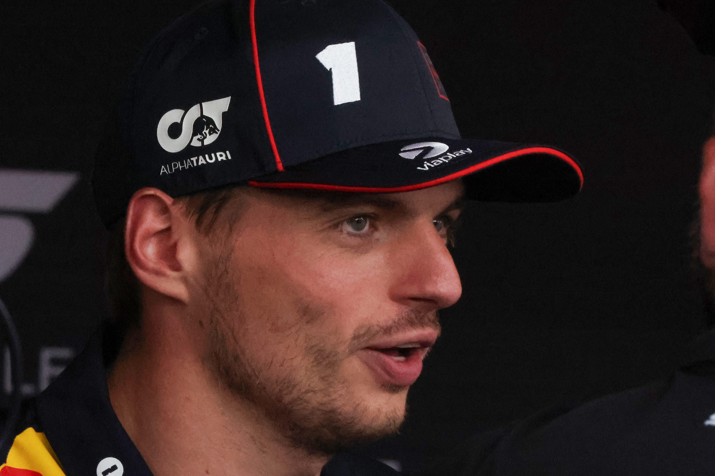 GP da Hungria: Max Verstappen recebe advertência pelo incidente da toalha