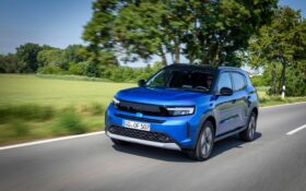 Opel Frontera GS tem até sete lugares thumbnail