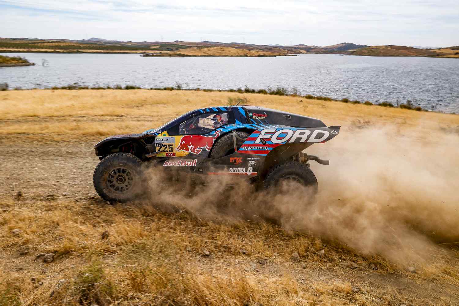 Carlos Sainz: “O Raptor? temos de esperar mais um pouco, a ‘foto’ será mais clara em Marrocos”