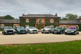 Bentley Flying Spur homenageia antecessores thumbnail