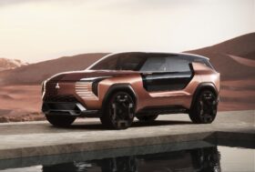 Mitsubishi Elevance no salão de Tóquio thumbnail