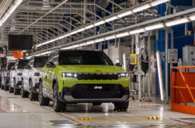 Novo Jeep Compass: produção arranca em Itália thumbnail