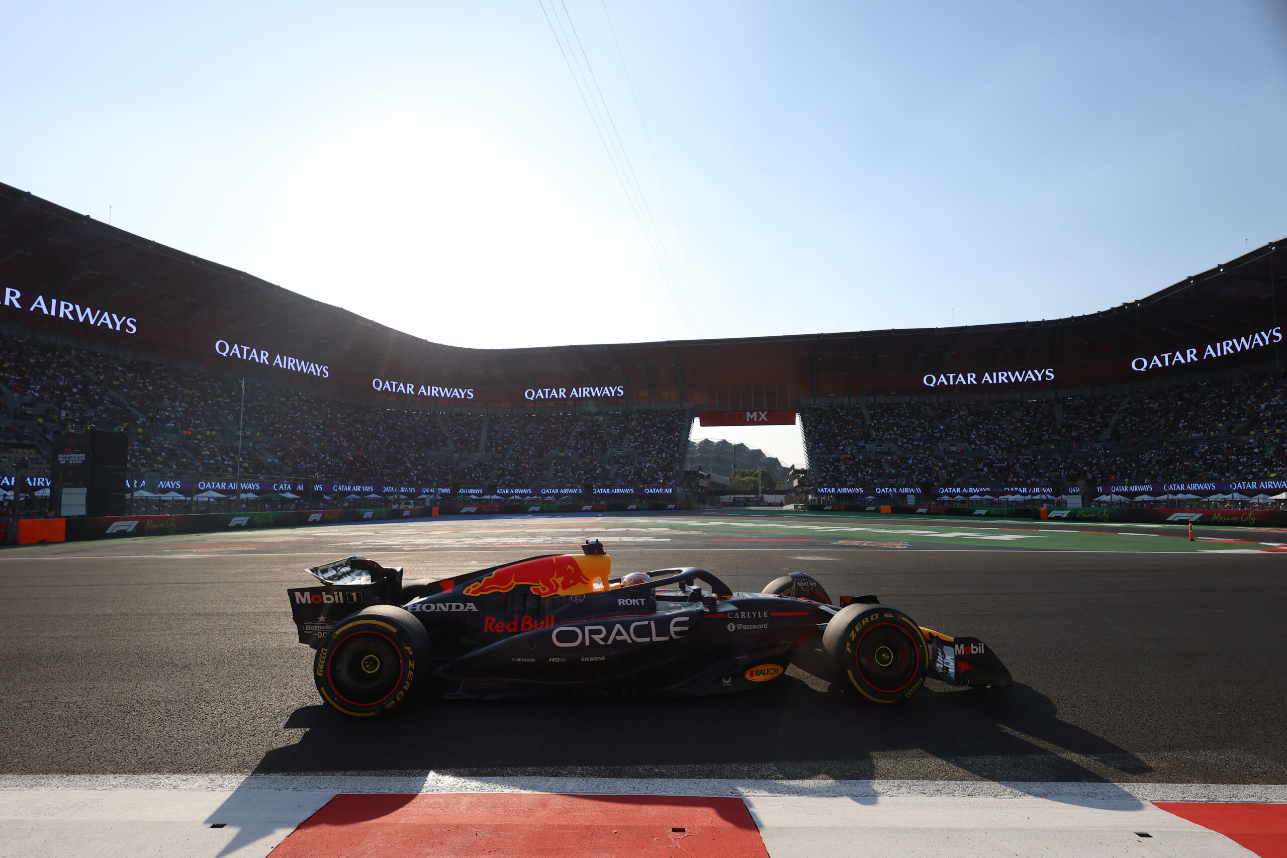 GP México F1: Max Verstappen foi o mais rápido, Piastri foi apenas 12º