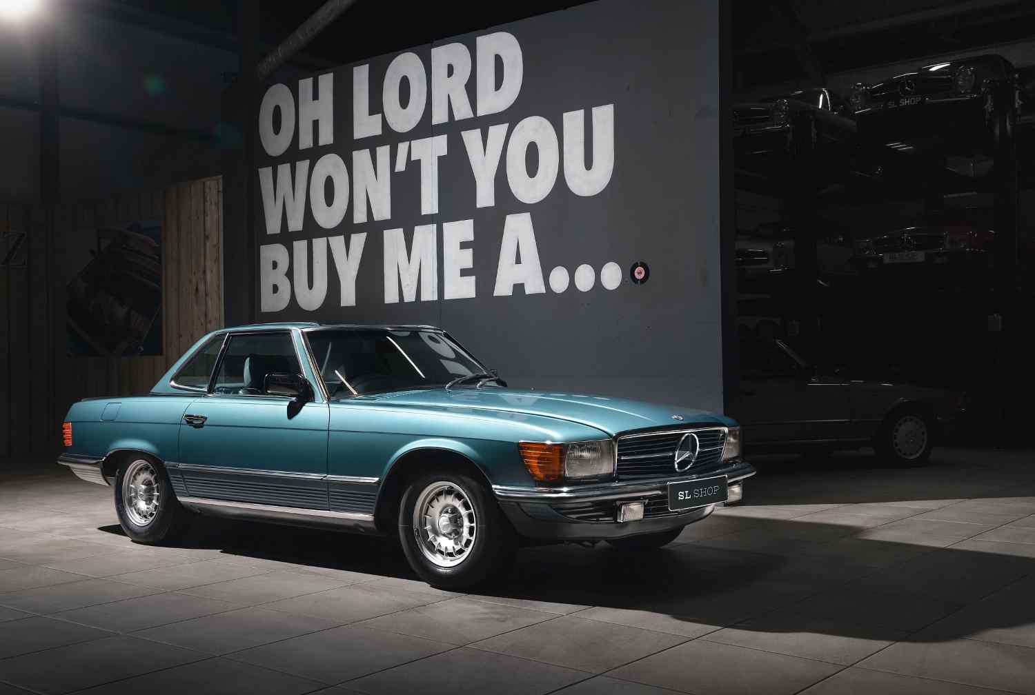 Este Mercedes 500 SL está como novo há 42 anos! thumbnail