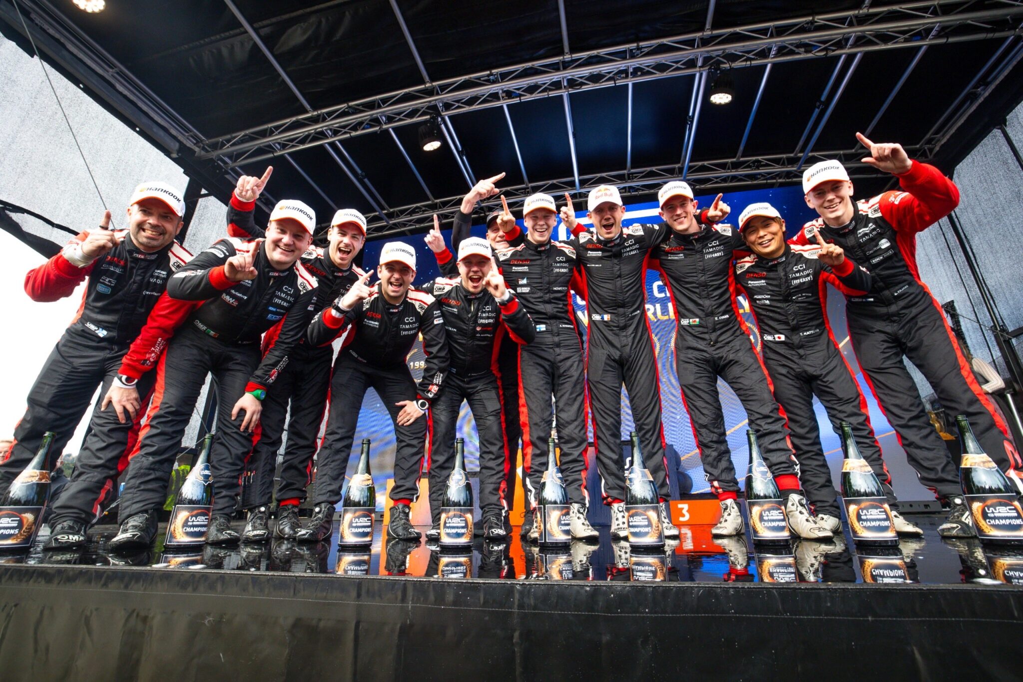 Prémios FIA: Toyota Gazoo Racing WRT conquista quinto título ...