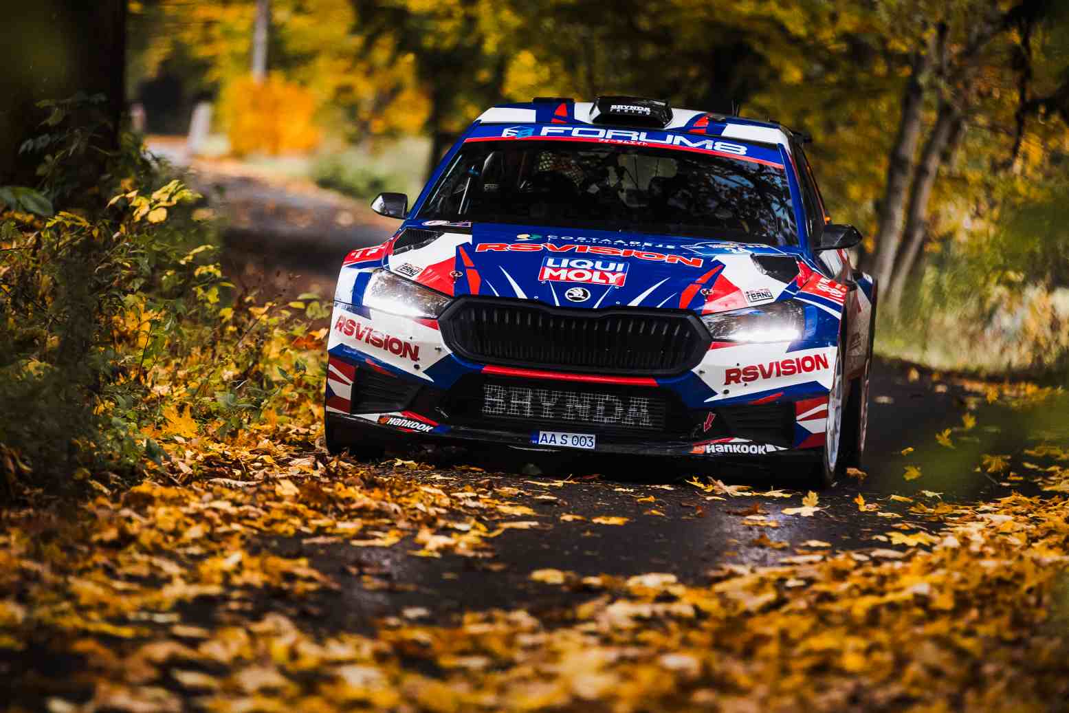 Jan Černý herda liderança do WRC2 após duplo revés de Cachón e Rossel