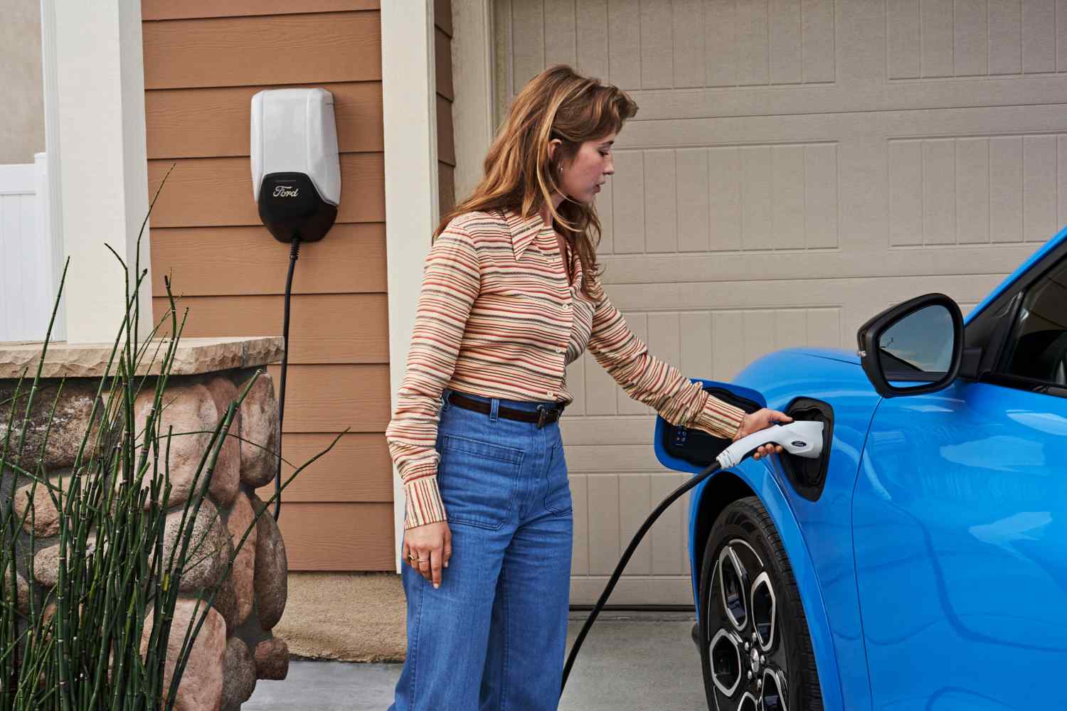 Novo revés para a mobilidade elétrica: vendas de elétricos e PHEV caem a pique nos EUA thumbnail