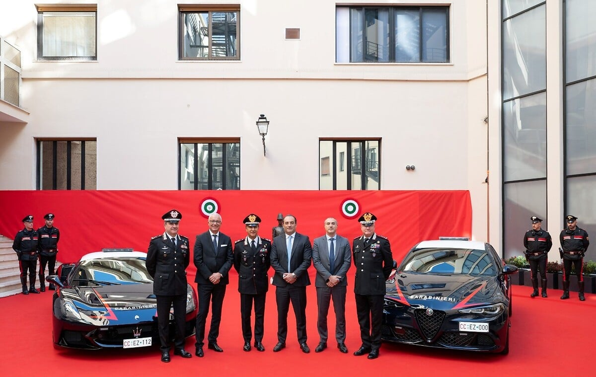 Maserati e Alfa Romeo ao serviço da polícia italiana thumbnail