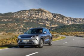 Mais carros novos em outubro thumbnail