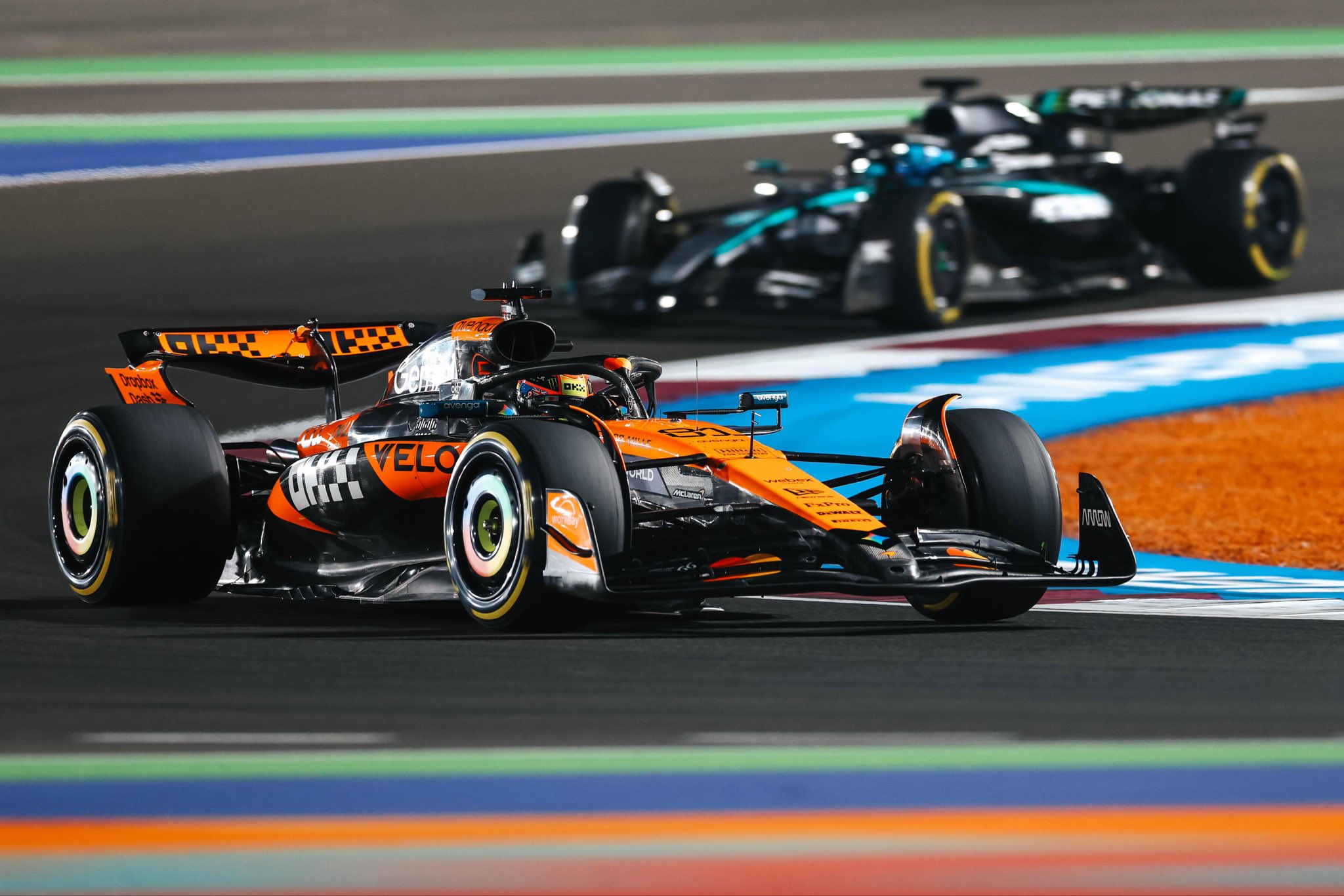 GP Qatar F1, Corrida Sprint: Oscar Piastri regressa aos triunfos