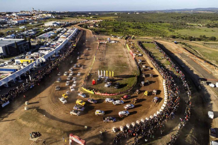Zonas Espetáculo e Camping das 24 Horas TT Vila de Fronteira
