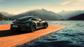 Porsche lança o 911 GT3 90 F. A. thumbnail