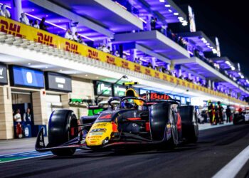 Arvid Lindblad  vence em Yas Marina na Sprint da Fórmula 2