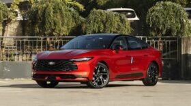 Ford Mondeo “sobrevive” na China (e no Médio Oriente) thumbnail