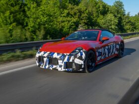Maserati retoca GranTurismo, GranCabrio e Grecale thumbnail