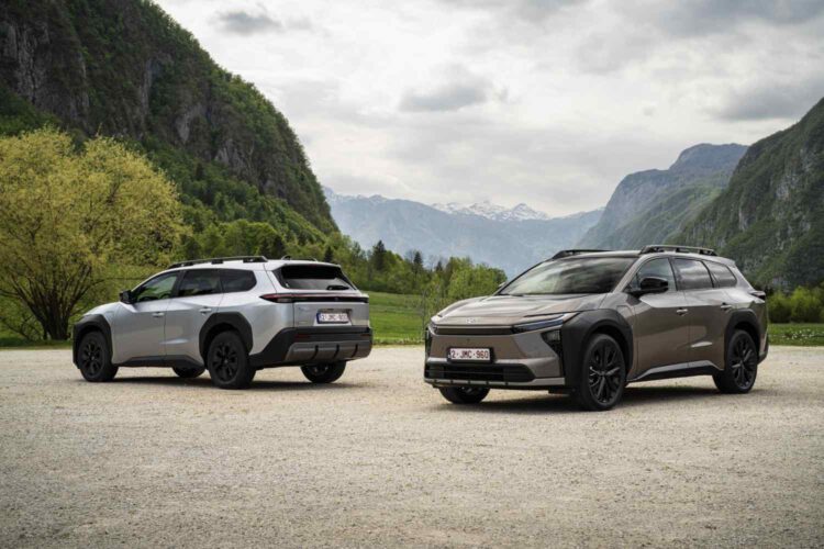 CISION: Toyota firme no topo