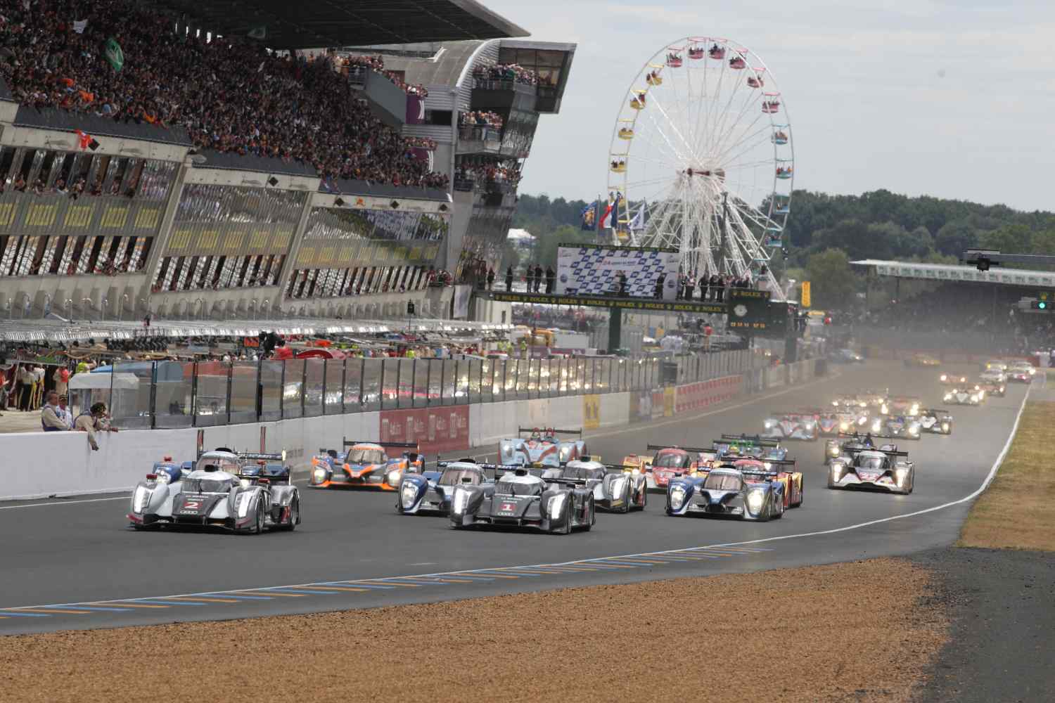 Edições marcantes Séc. XXI, 24h Le Mans 2011: a mais ‘apertada’ de sempre, e dos acidentes dos Audi…