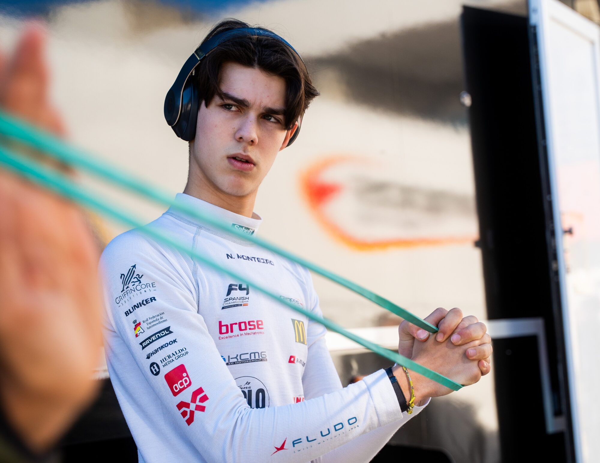 F4 Spain: Noah Monteiro corre em casa