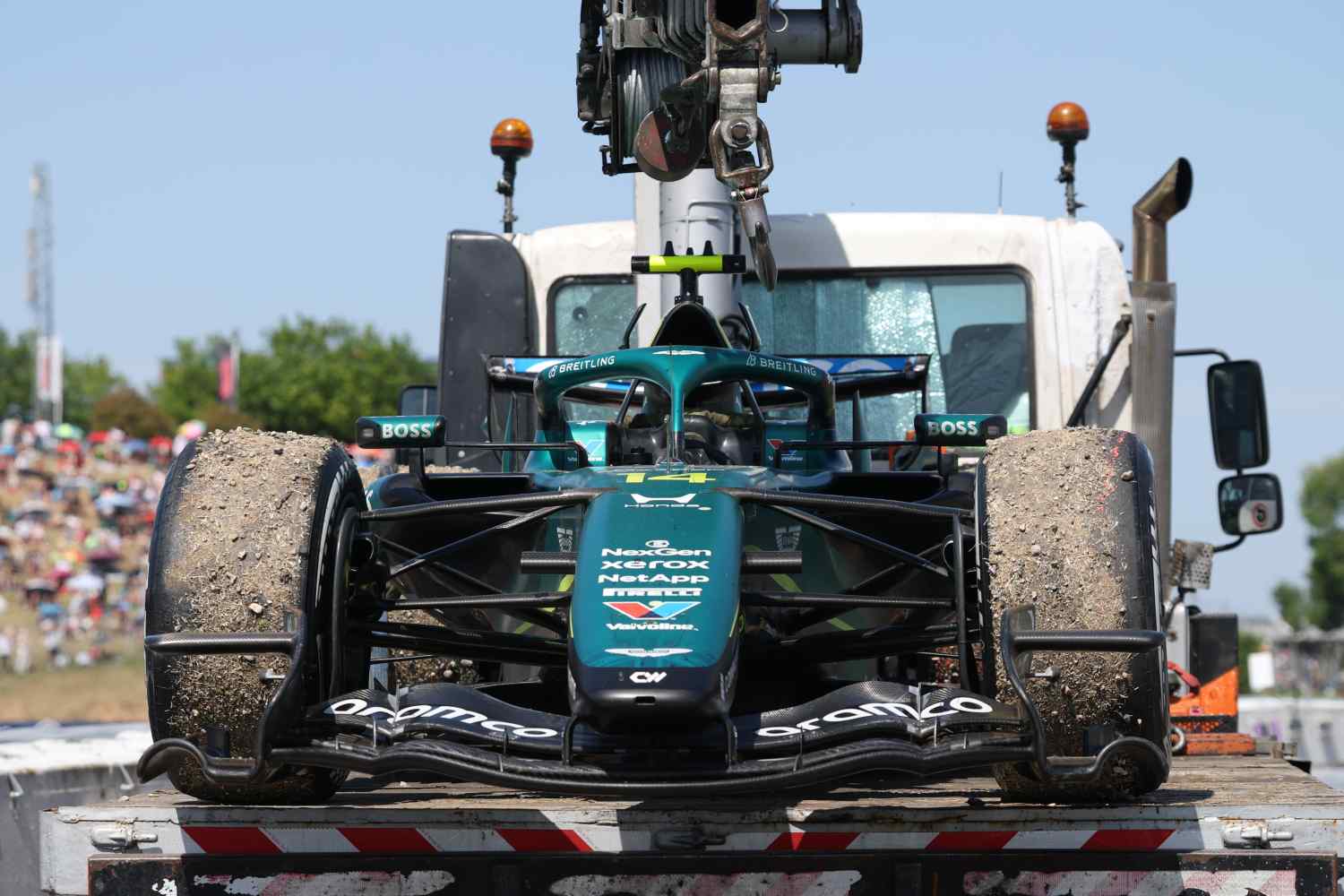 GP de Barcelona F1: duplo abandono confirma crise profunda na Aston Martin