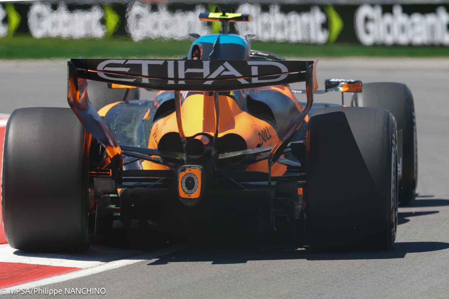 FIA reitera regresso dos motores V8 à Fórmula 1 em 2031: “trazem de volta o som único”