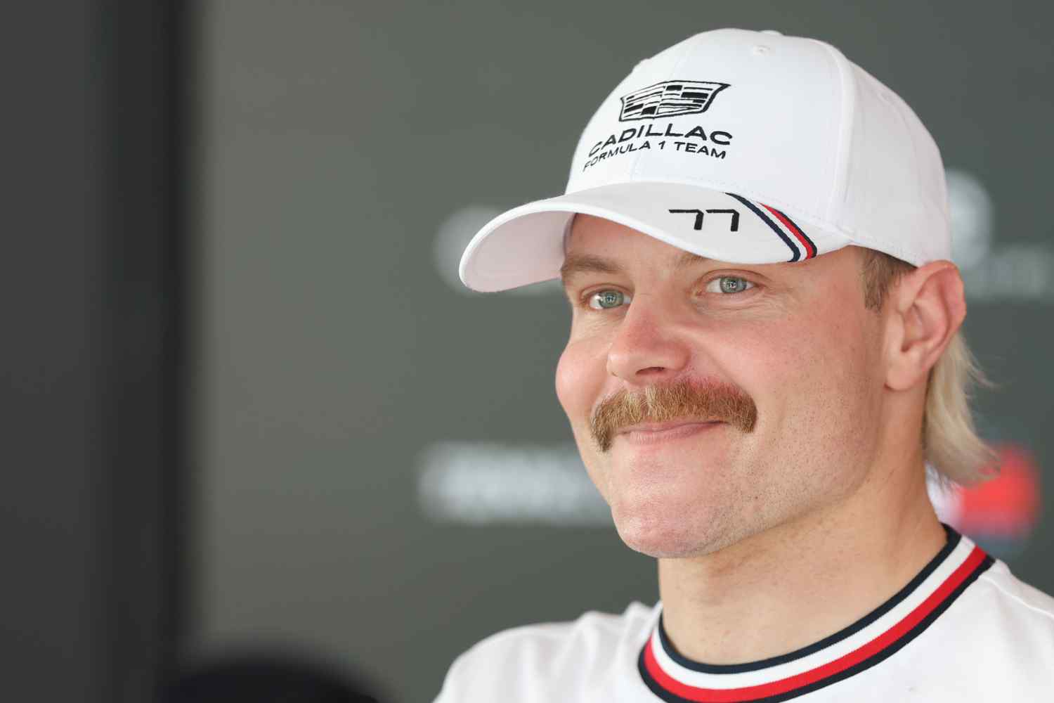 F1, Cadillac rejeita rumores e garante continuidade de Valtteri Bottas