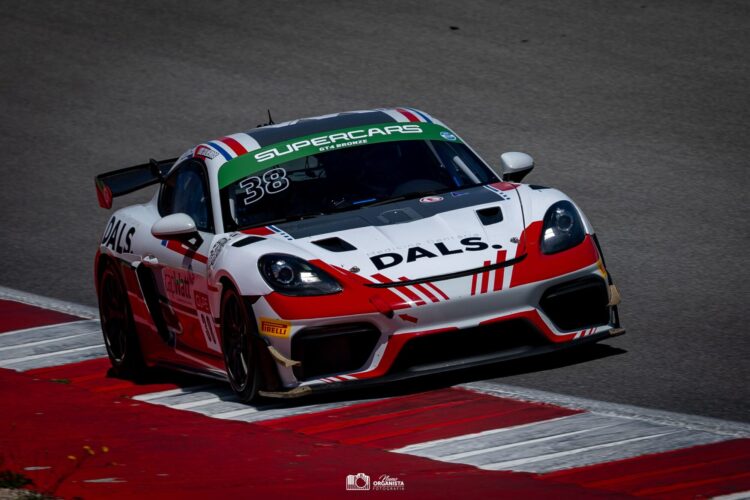 Supercars España: Veloso Motorsport com jornada azarada em Jarama