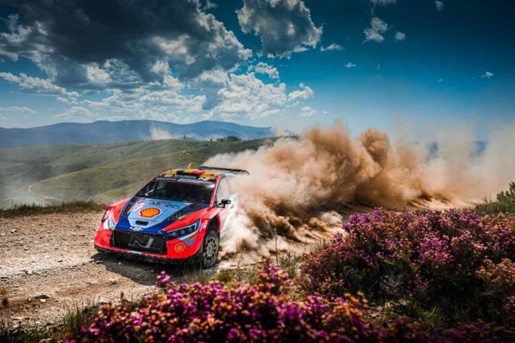 Hyundai aposta na terra para anular desvantagem após primeira metade do WRC frustrante