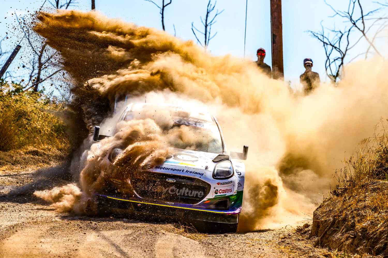 WRC: McErlean e Fourmaux penalizados na Grécia por infração com cintos