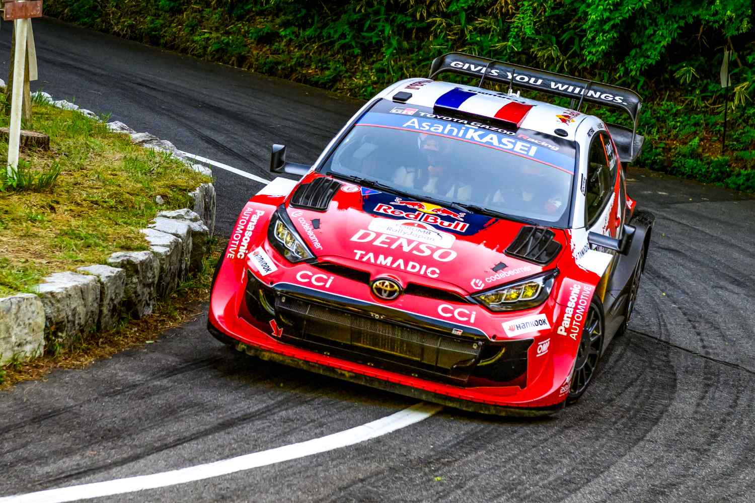 WRC, Sébastien Ogier assume desilusão: “2º lugar é o primeiro derrotado…”