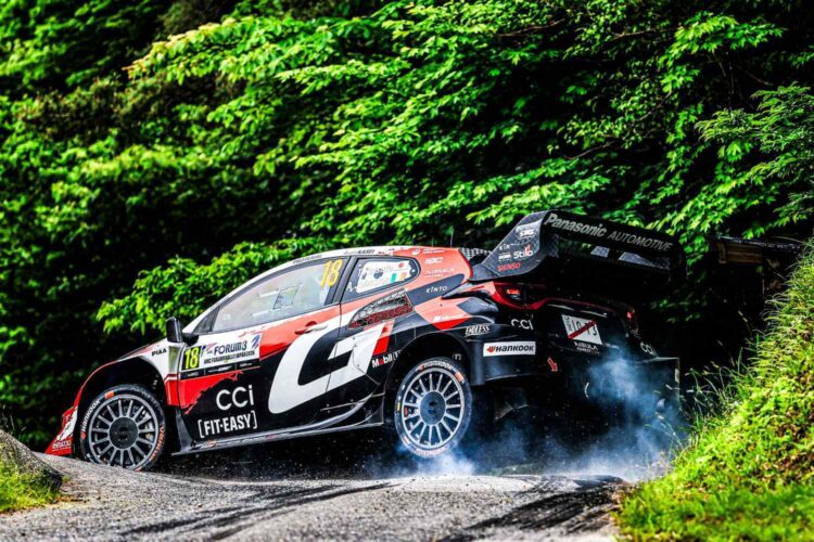 Toyota domina Rali do Japão com histórico 1-2-3-4 e reforça liderança no WRC