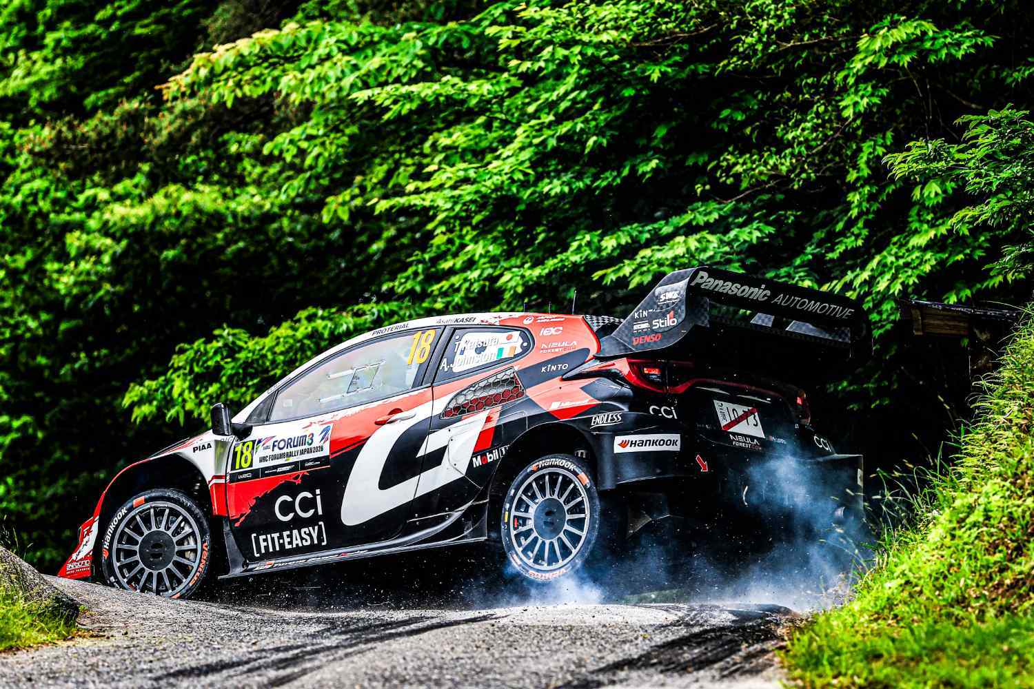 Toyota domina Rali do Japão com histórico 1-2-3-4 e reforça liderança no WRC