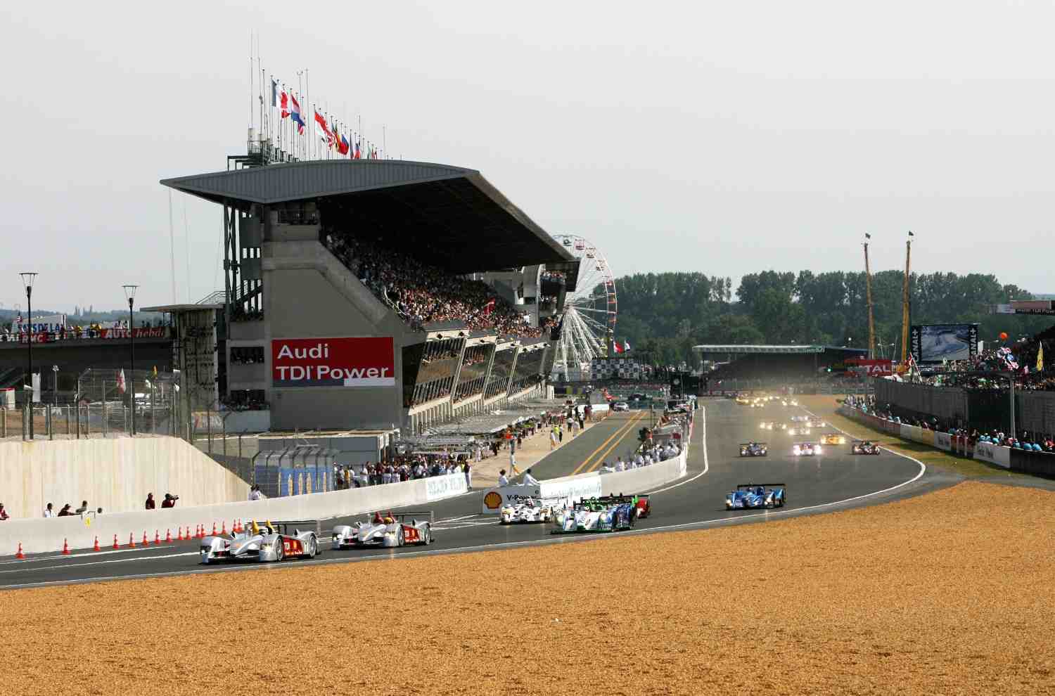 Edições marcantes Séc. XXI, 24h Le Mans 2006: A revolução ‘silenciosa’ da Audi com o motor Diesel
