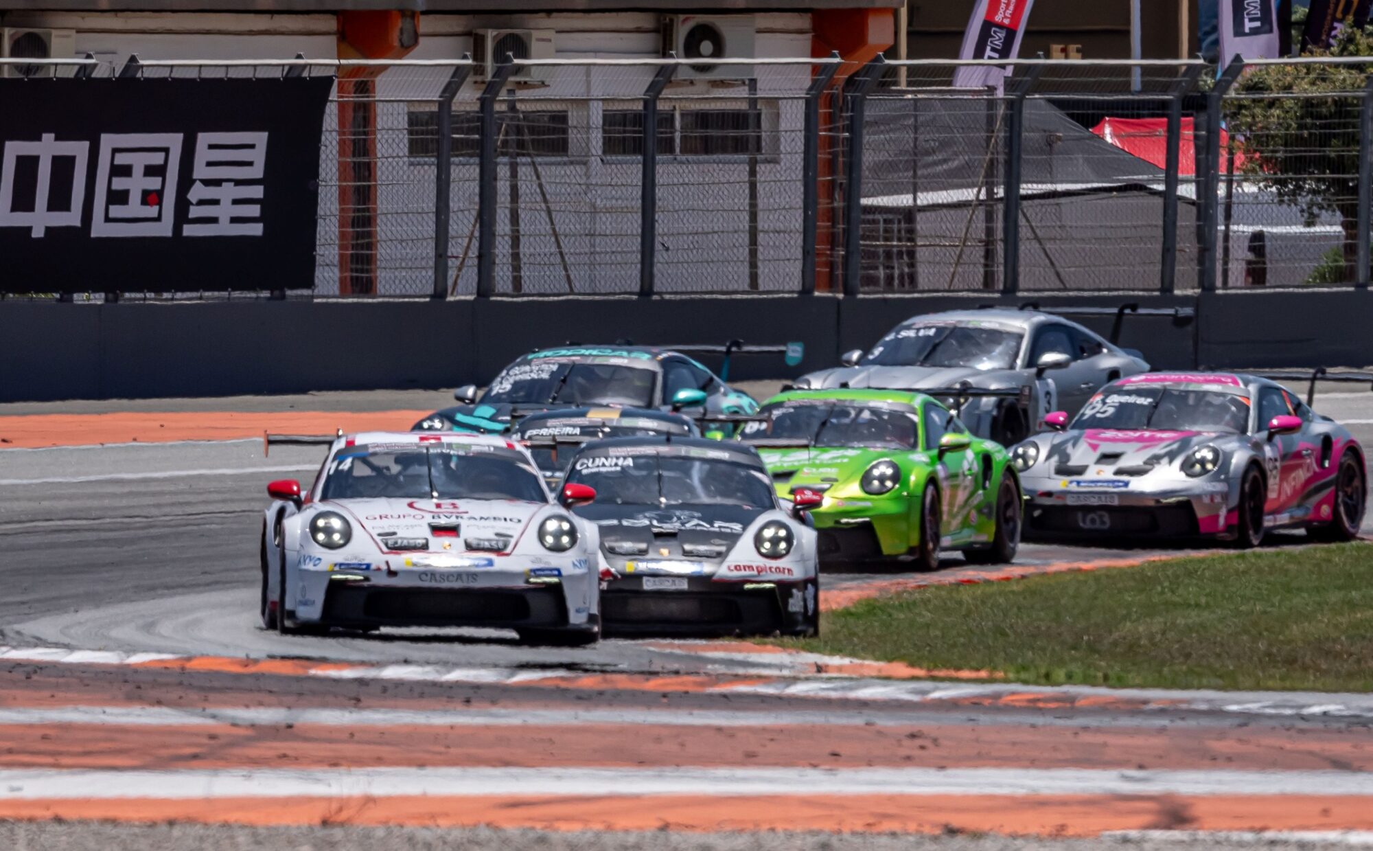 Porsche Sprint Challenge: GT Corse voltou a evidenciar-se