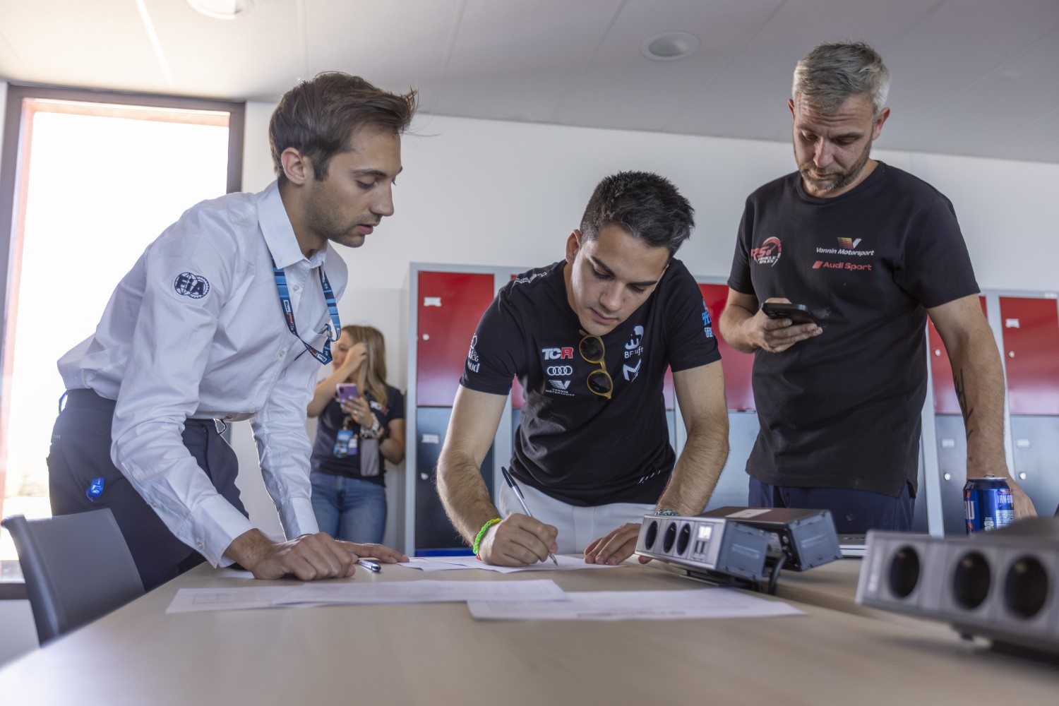 TCR World Tour, Manuel Fernandes Jr.: “Precisava de uma pole position! Estou muito feliz”