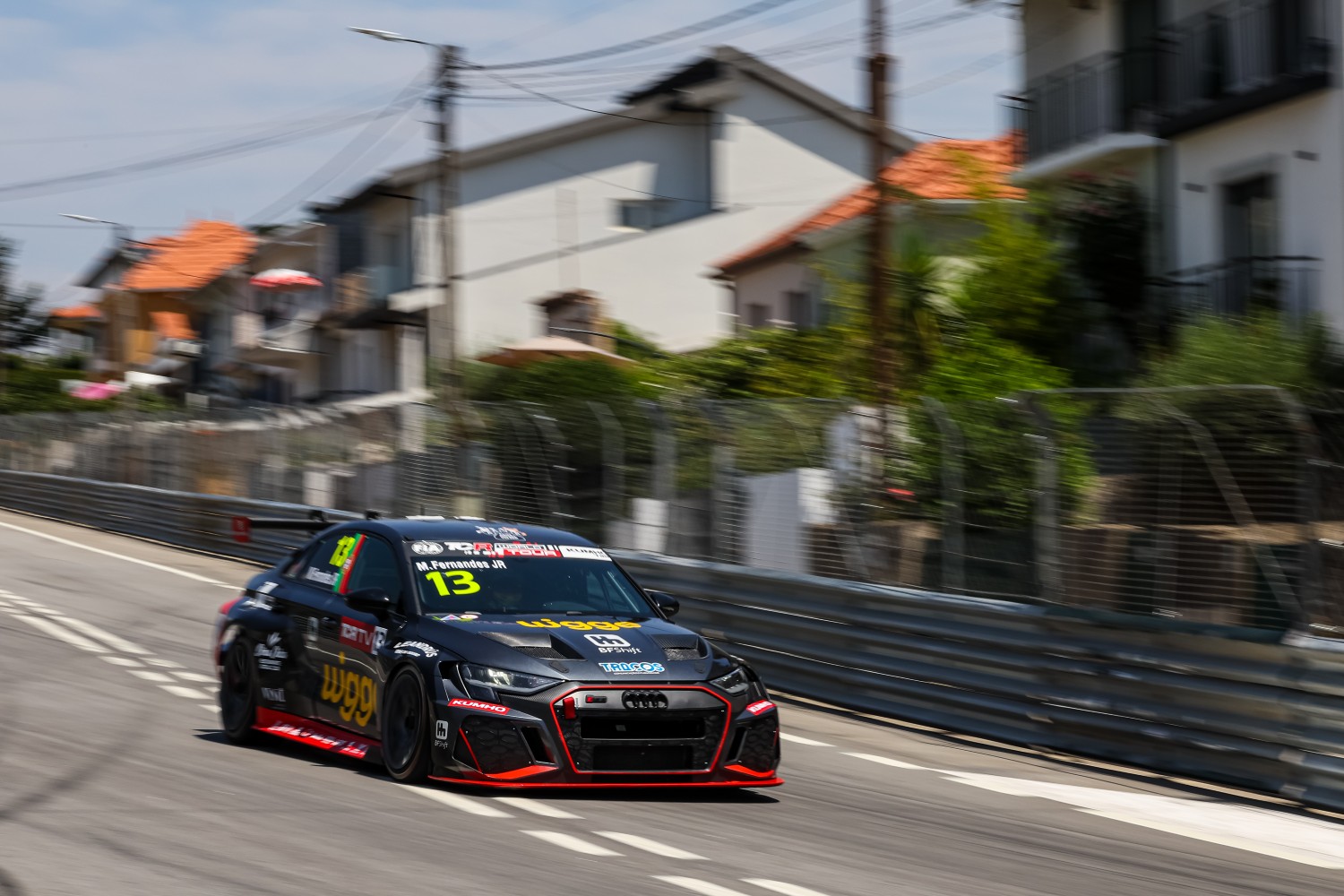 Vila Real, TCR World Tour: Manuel Fernandes Jr. nos pontos duas vezes e no coração do público