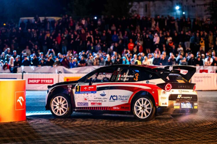 ERC: Andrea Mabellini vence super especial de Katowice e lidera o Rali da Polónia