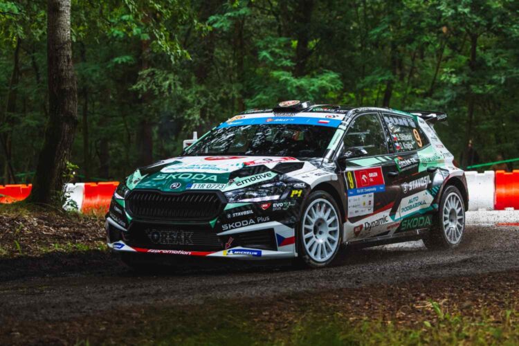 ERC: Dominik Stříteský surpreende e garante a ‘pole position’ no Rali da Polónia