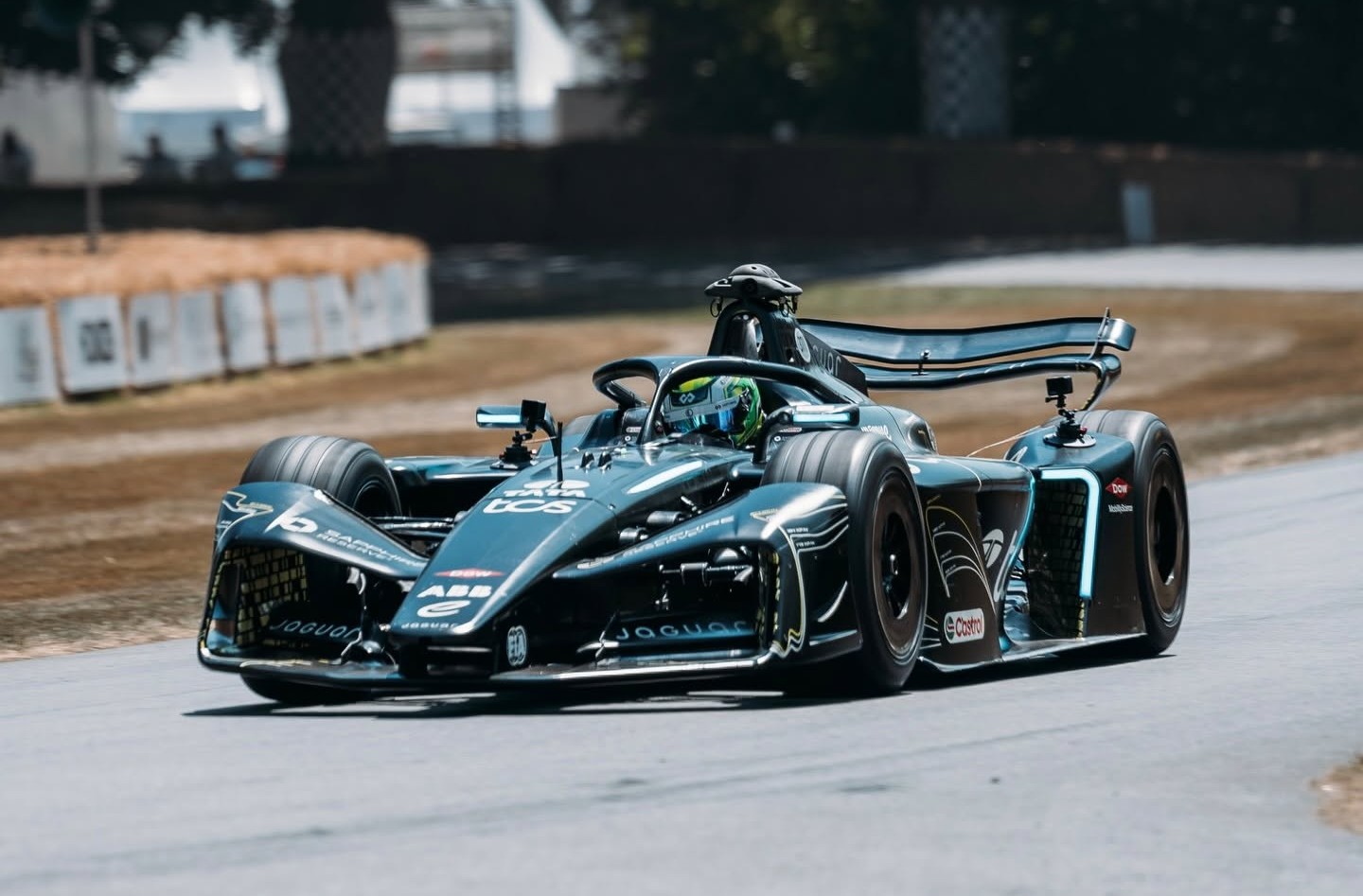 Fernando Barrichello estreia Jaguar GEN4 no Goodwood Festival of Speed
