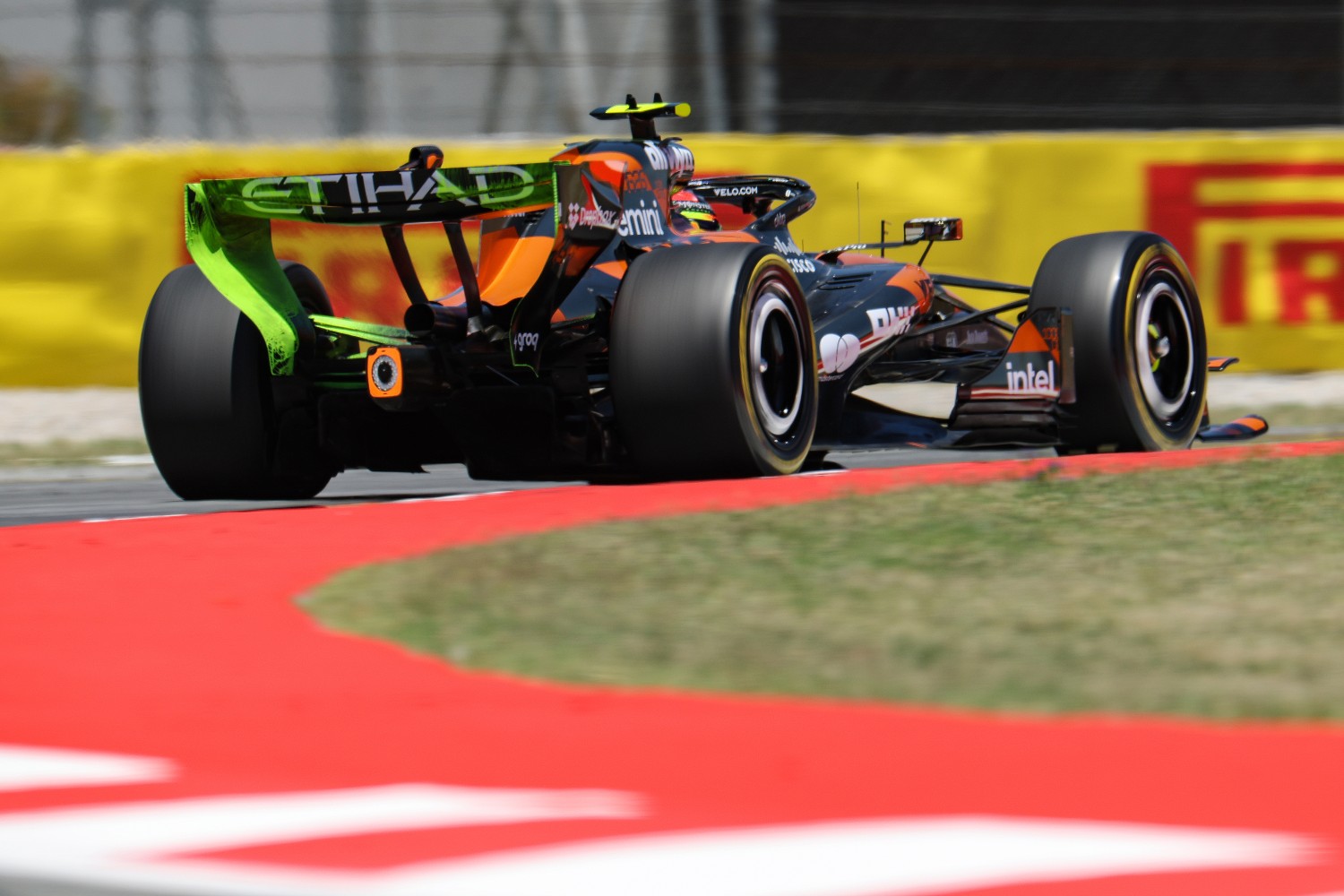 GP Hungria, F1: Cinco estreantes no TL1
