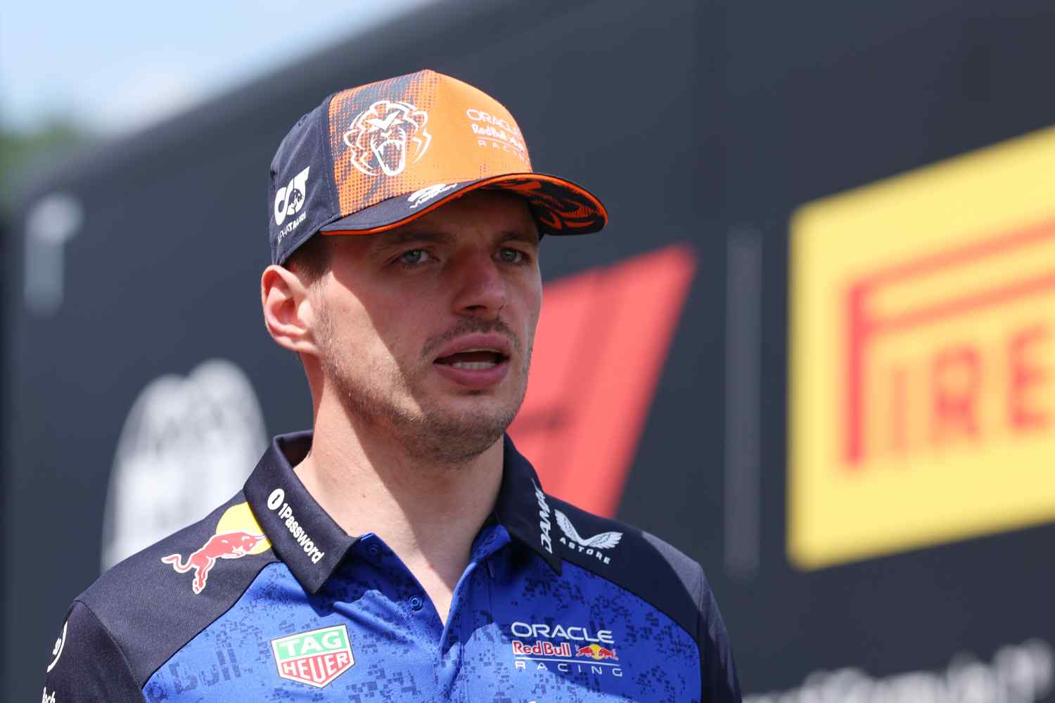 Max Verstappen, tudo o que disse na conferência de imprensa: “Não.” “Nada.” “Não há nada a dizer da minha parte.” “Já disse que não há nada a dizer.”